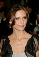 Sarah Michelle Gellar Longsleeve T-shirt #1443517