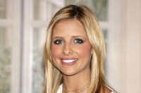 Sarah Michelle Gellar Sweatshirt #1509923