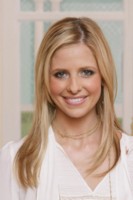 Sarah Michelle Gellar Sweatshirt #1509924