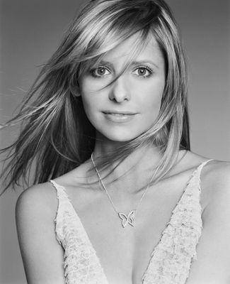 Sarah Michelle Gellar posters