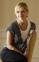 Sarah Michelle Gellar Longsleeve T-shirt #2087521