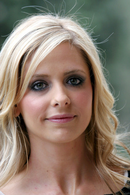 Sarah Michelle Gellar posters