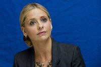Sarah Michelle Gellar Sweatshirt #2248090