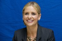 Sarah Michelle Gellar Sweatshirt #2248099