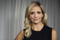 Sarah Michelle Gellar tote bag #G674990