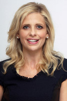 Sarah Michelle Gellar Longsleeve T-shirt #2364857