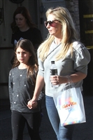 Sarah Michelle Gellar Sweatshirt #3038063