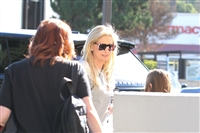 Sarah Michelle Gellar Longsleeve T-shirt #3038071