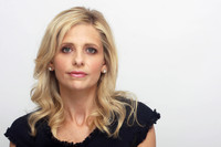 Sarah Michelle Gellar Tank Top #3249454