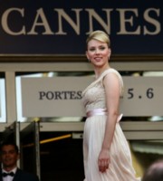 Scarlett Johansson tote bag #G113276