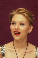 Scarlett Johansson Sweatshirt #2086404
