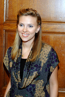 Scarlett Johansson tote bag #G605973
