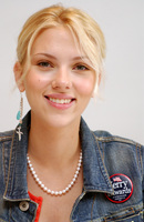 Scarlett Johansson Longsleeve T-shirt #2269726