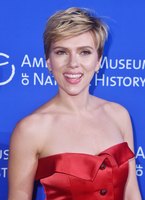 Scarlett Johansson Longsleeve T-shirt #2900658