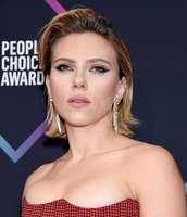 Scarlett Johansson Sweatshirt #3810022