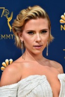 Scarlett Johansson Sweatshirt #3810025