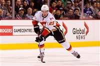 Sean Monahan Longsleeve T-shirt #3540601