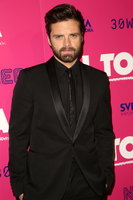 Sebastian Stan Longsleeve T-shirt #2952094