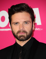 Sebastian Stan Longsleeve T-shirt #2952116