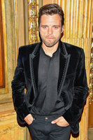 Sebastian Stan Longsleeve T-shirt #3754742