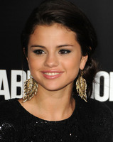 Selena Gomez t-shirt #1973201
