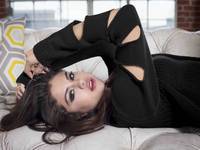 Selena Gomez Sweatshirt #2350786