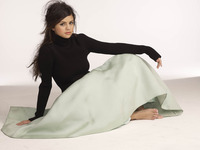 Selena Gomez Sweatshirt #2421029