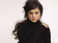 Selena Gomez Sweatshirt #2421455