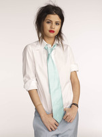 Selena Gomez Sweatshirt #2421610