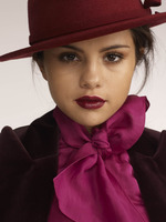 Selena Gomez t-shirt #2421747
