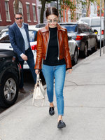 Selena Gomez Sweatshirt #2763082