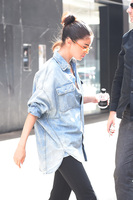 Selena Gomez Sweatshirt #2763173