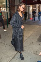 Selena Gomez Sweatshirt #2763179