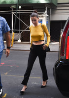 Selena Gomez mug #G1005429