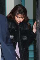 Selena Gomez Sweatshirt #3126785