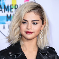 Selena Gomez mug #G1405156