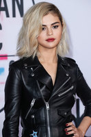 Selena Gomez mug #G1405442