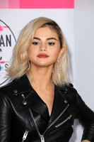 Selena Gomez mug #G1405443