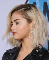 Selena Gomez t-shirt #3163459