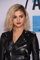 Selena Gomez mug #G1405671