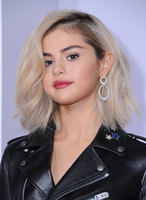 Selena Gomez tote bag #G1405800