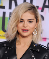 Selena Gomez tote bag #G1405809