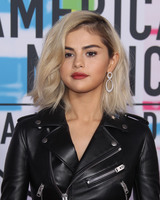 Selena Gomez t-shirt #3163795