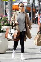 Selena Gomez Sweatshirt #3170125