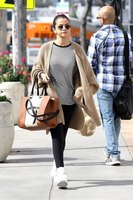 Selena Gomez Sweatshirt #3170133