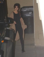 Selena Gomez Sweatshirt #3170144