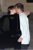 Selena Gomez Sweatshirt #3170158