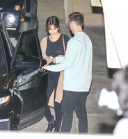 Selena Gomez Sweatshirt #3170188