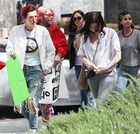 Selena Gomez tote bag #G1444038