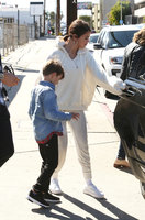 Selena Gomez Sweatshirt #3208164